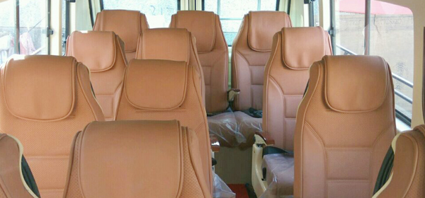 12 seater tempo traveller hire in delhi