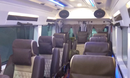 11 seater deluxe 1x1 tempo traveller